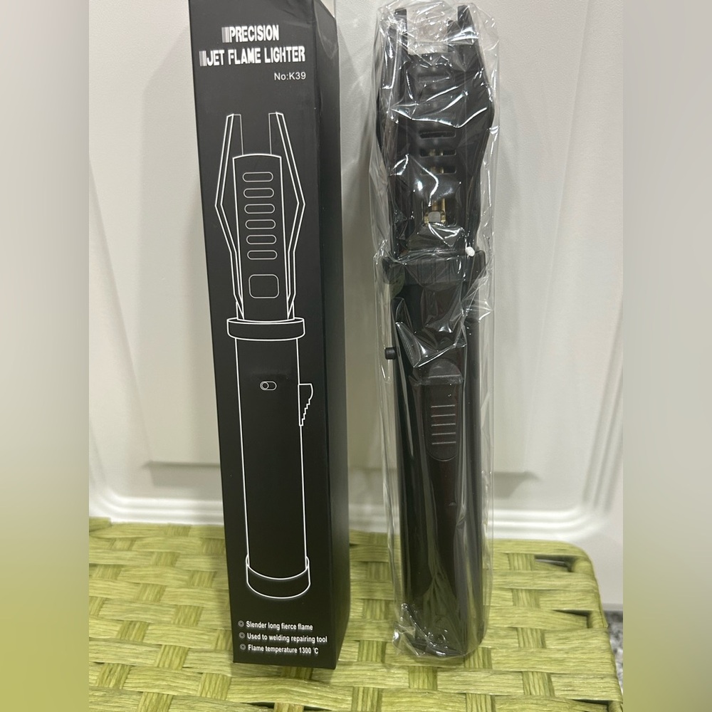Precision Adjustable Outdoor Light Black NWT